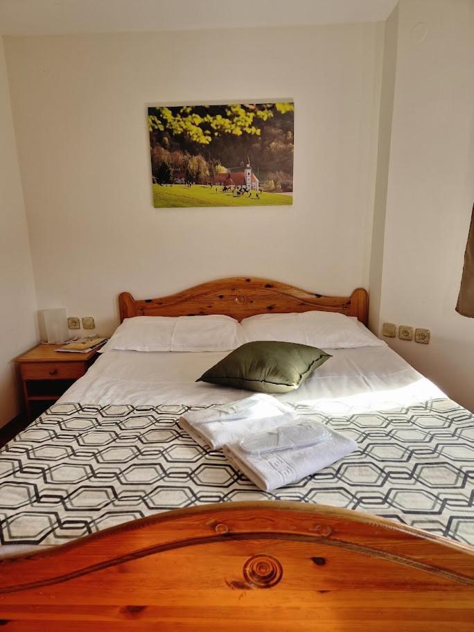 Guesthouse Jelenov greben Podčetrtek Buitenkant foto