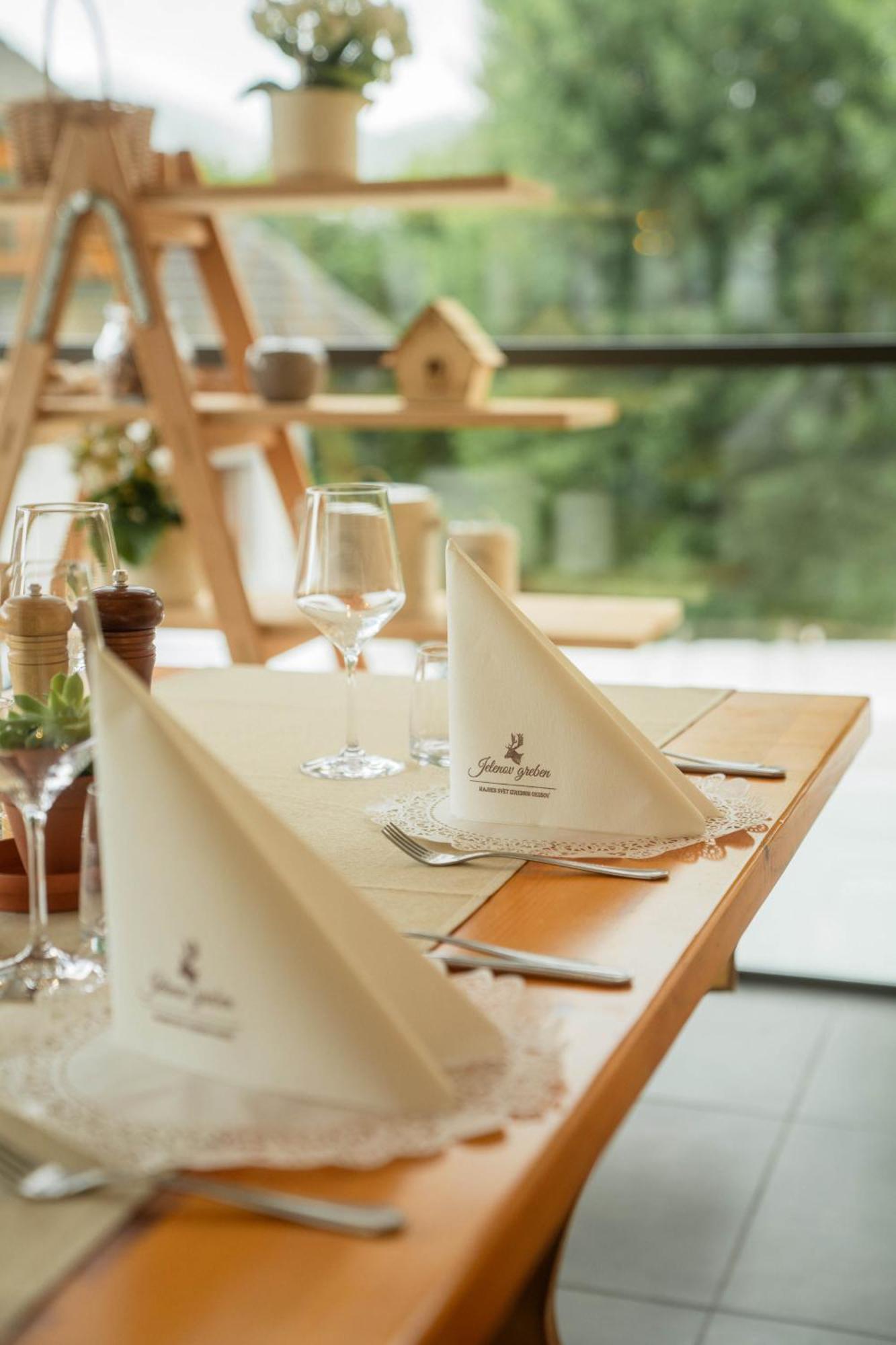 Guesthouse Jelenov greben Podčetrtek Buitenkant foto