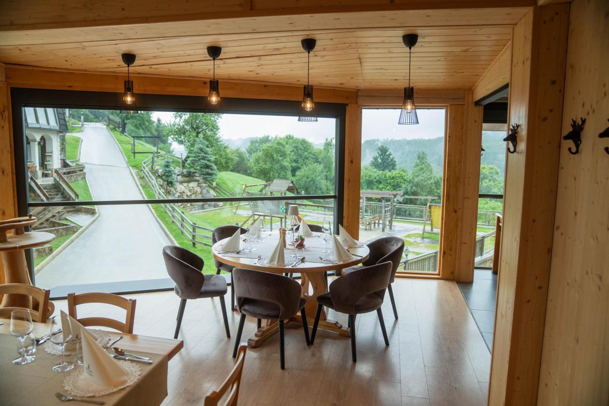 Guesthouse Jelenov greben Podčetrtek Buitenkant foto