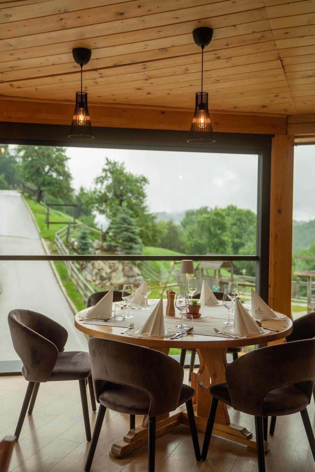 Guesthouse Jelenov greben Podčetrtek Buitenkant foto