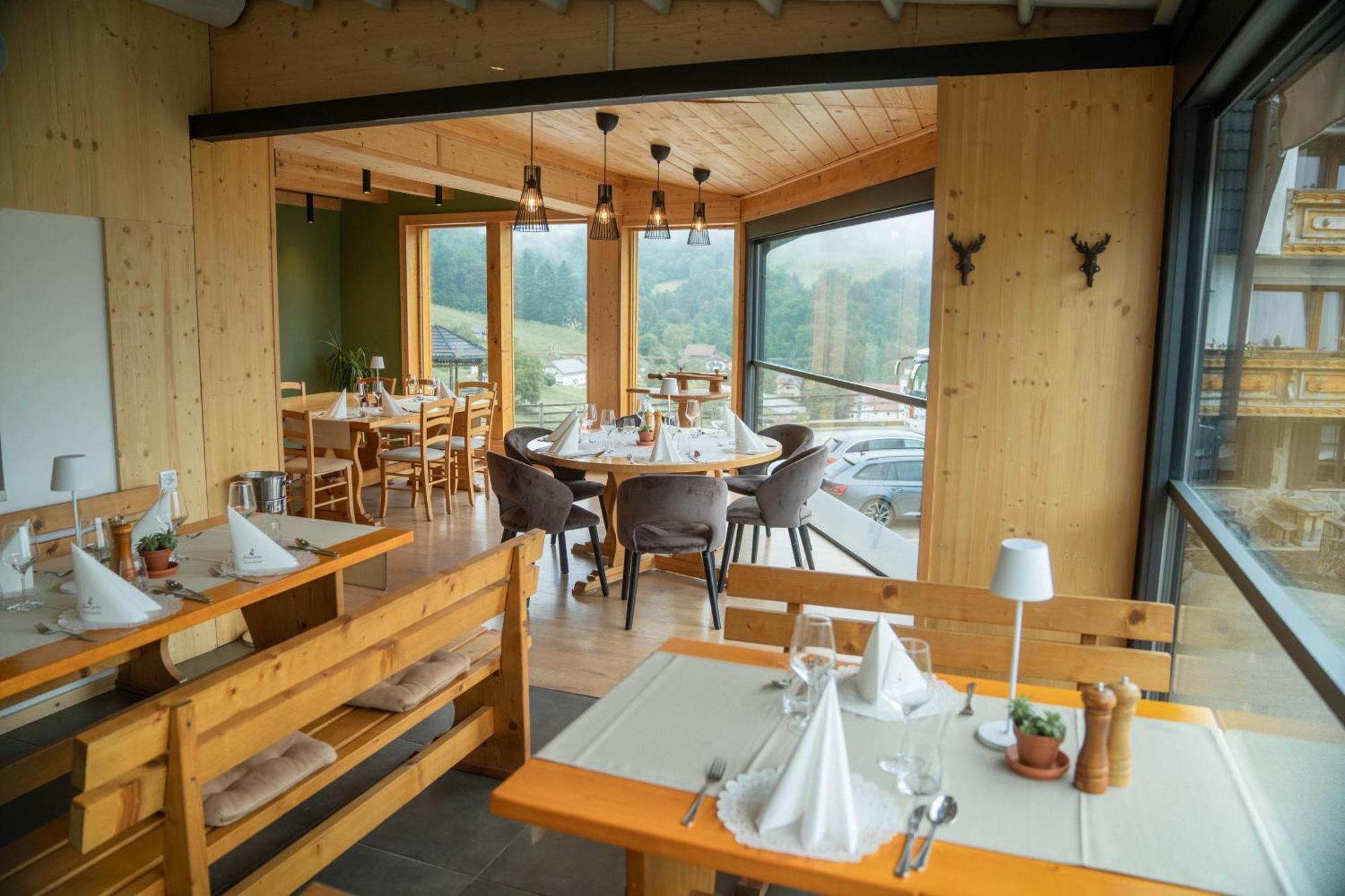 Guesthouse Jelenov greben Podčetrtek Buitenkant foto