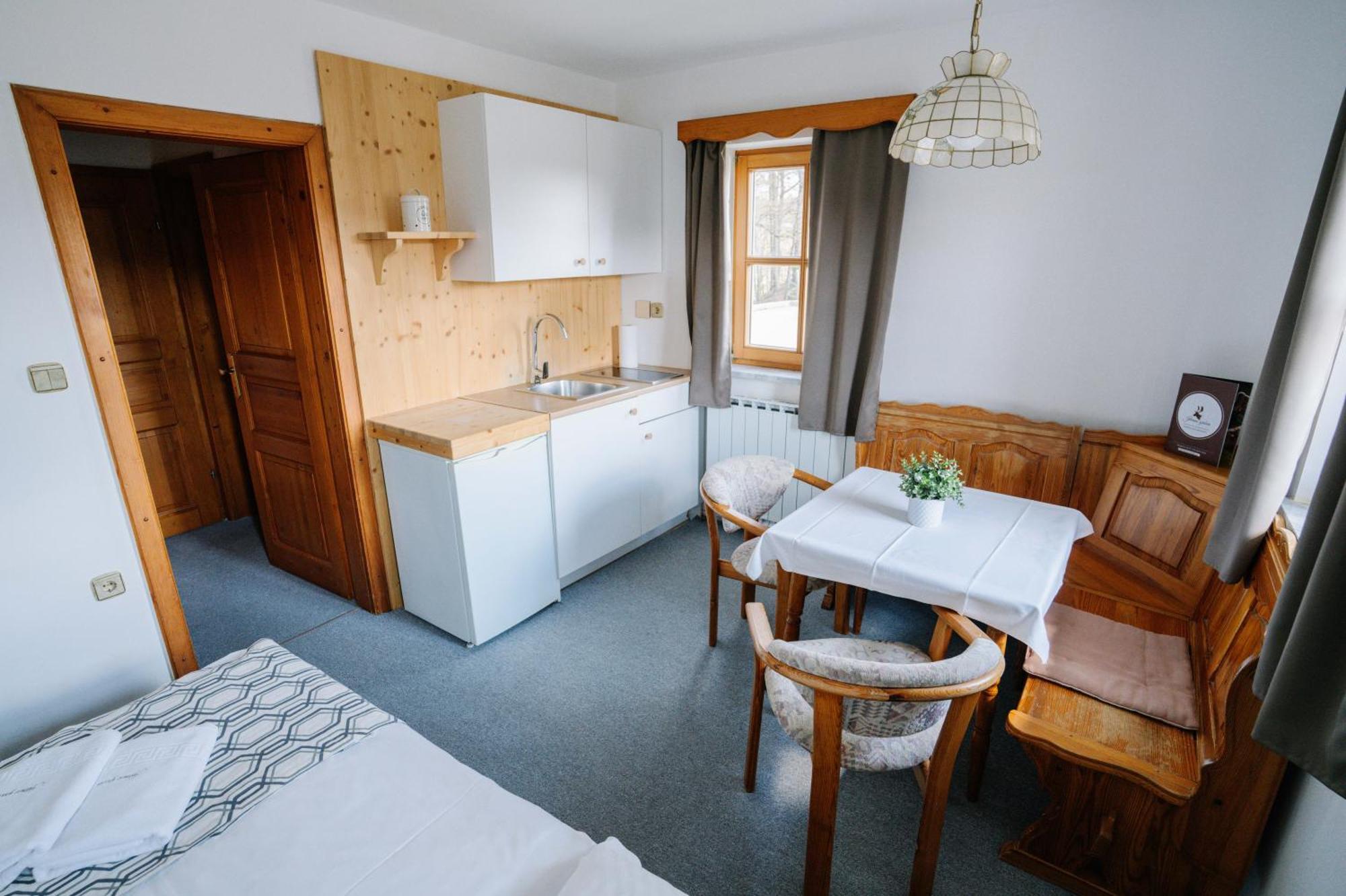 Guesthouse Jelenov greben Podčetrtek Buitenkant foto