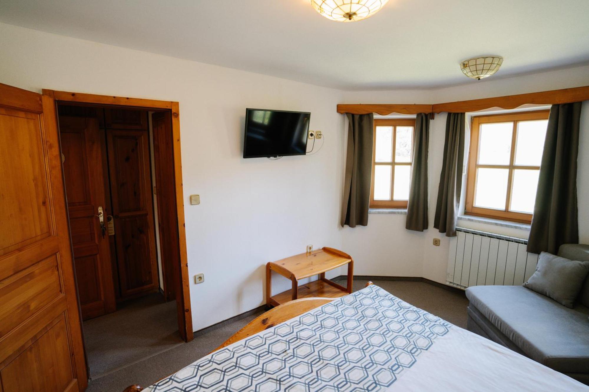 Guesthouse Jelenov greben Podčetrtek Buitenkant foto